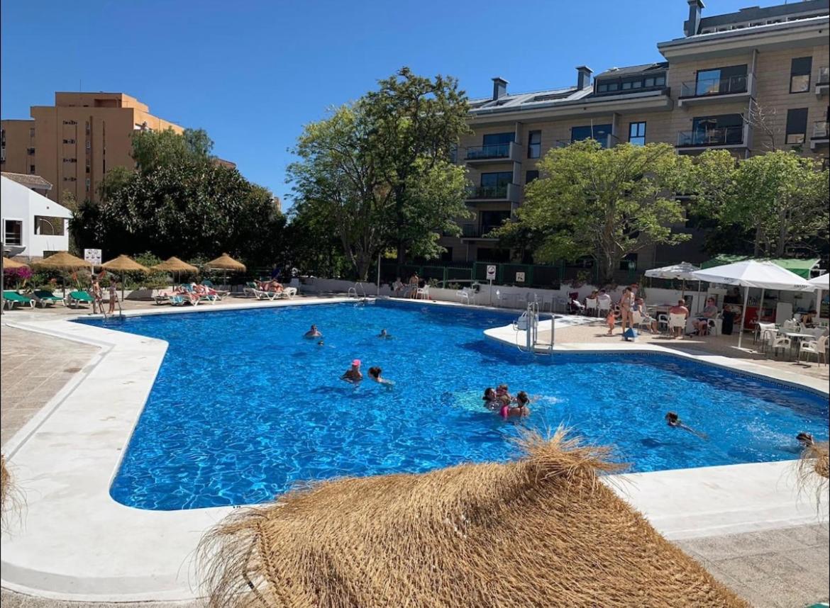 Apartamento Piso Centrico En Calle Luis Vives 1,